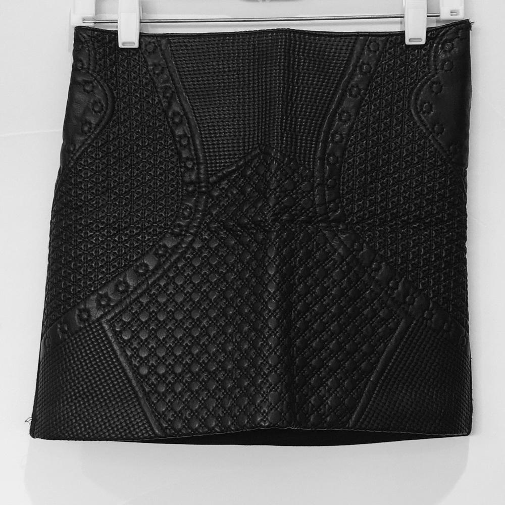 Black pleather mini skirt